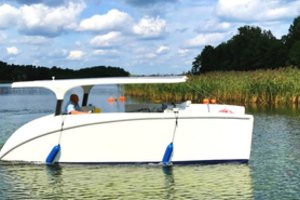 Naujiena Lietuvoje – Trakuose plaukioja pirmieji saulės energija varomi laivai