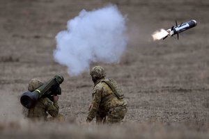 JAV pritarė 150 prieštankinių raketų pardavimui Ukrainai