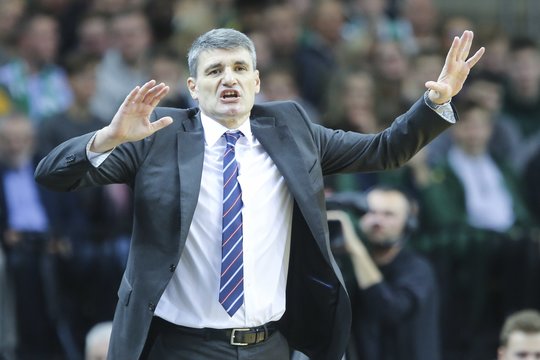 Išgirdęs klausimą „Baskonia“ treneris jį perleido Š. Jasikevičiui
