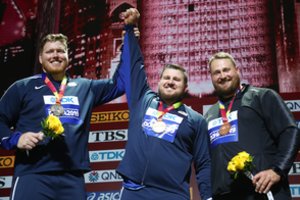 Pasaulio čempionato vyrų rutulio stūmimo rungties finale – keturi rekordiniai pasirodymai