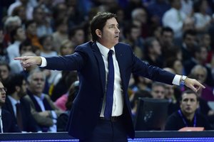 Be trenerio likusi „Olympiakos“ susidomėjo X. Pascualiu