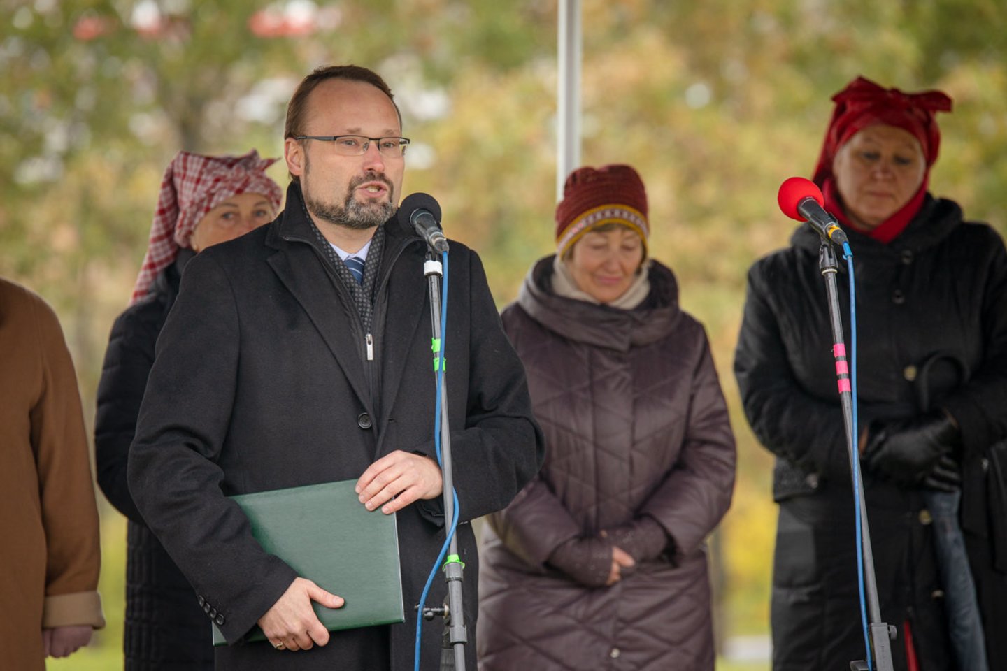  Kryžkalnyje pradėtas statyti memorialas Lietuvos partizanams.<br> LRVK/Darius Janučio nuotr.