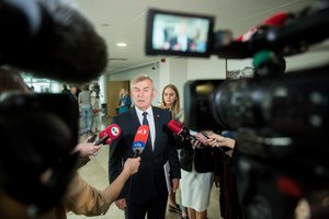 Po vizito į Armėniją – V. Pranckiečio kalbos apie oligarchijos atsisakymą parlamente