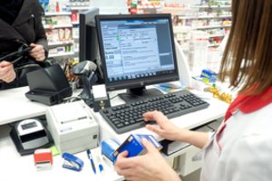 Daliai pacientų vaistai nieko nekainuotų: Seime kelią skinasi pasiūlymas