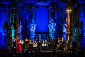 Garsūs muzikai džiaugiasi vaikystėje suteikta parama