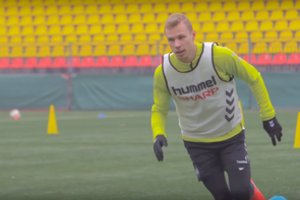 Nacionalinės futbolo rinktinės naujokas J. Kasparavičius: „Pirmiausia apie tai pranešiau tėvams“