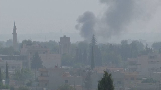 Karas iš arti – paviešinta, kaip turkai smogė kurdų kontroliuojamoms sritims Sirijoje