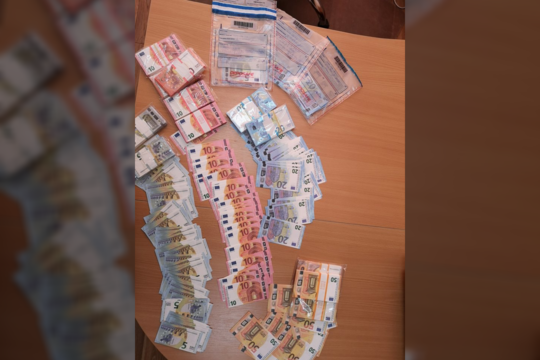 Sukčiams iš Pakruojo sėkmė apsuko galvas: gudrų planą išardė kvailumas ir godumas