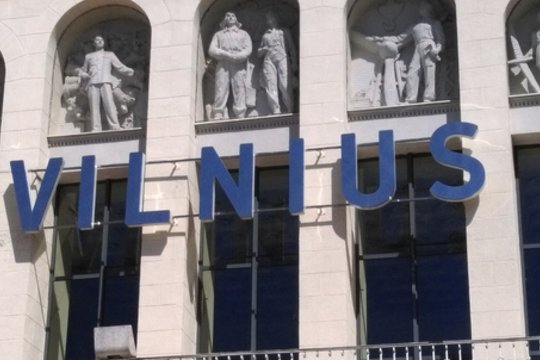 Afganistanietė į Vilnių atskrido su vogtu Kolumbijos pasu