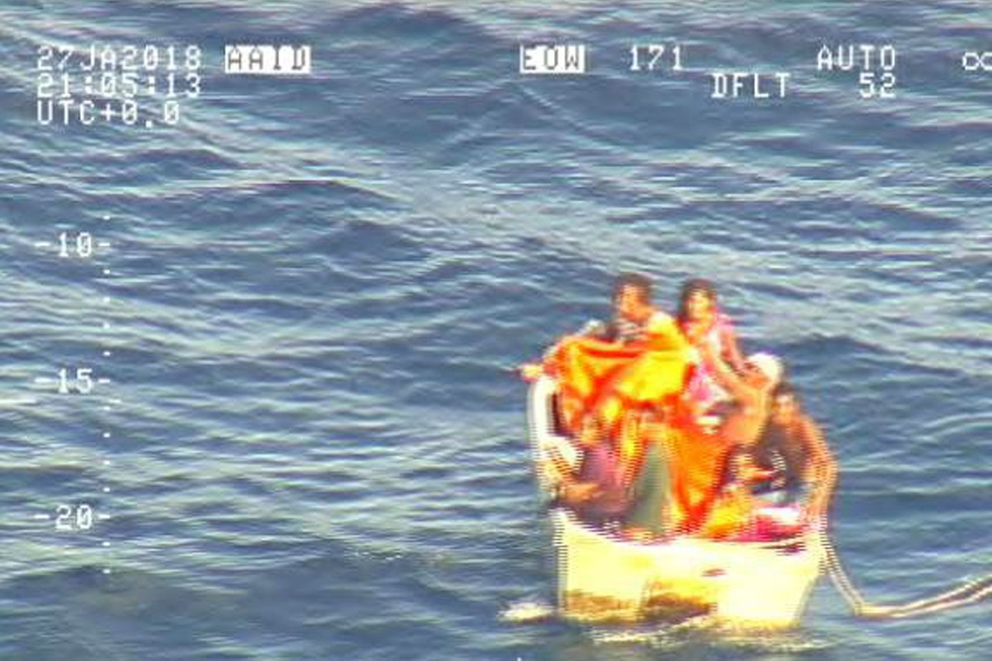Praėjusį sausį, 102 žmonės įlipo į keltą, plukdantį iš atokios Ramiojo vandenyno pietuose įsikūrusios salos. Tik septyni iš jų sugebėjo išgyventi. <br>AFP/Scanpix nuotr.