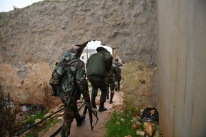 Turkijos žiniasklaida: Sirijos kurdams apšaudant Turkijos miestus, nukentėjo mažiausiai 18 žmonių