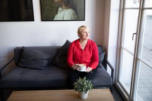 Apie vėžį Aušra sužinojo dukters vestuvių išvakarėse: išsiverkdavo kolegės kabinete