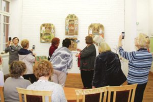 Senjorų kūrybiškumo akademijoje mokys rašyti laiškus ir noveles