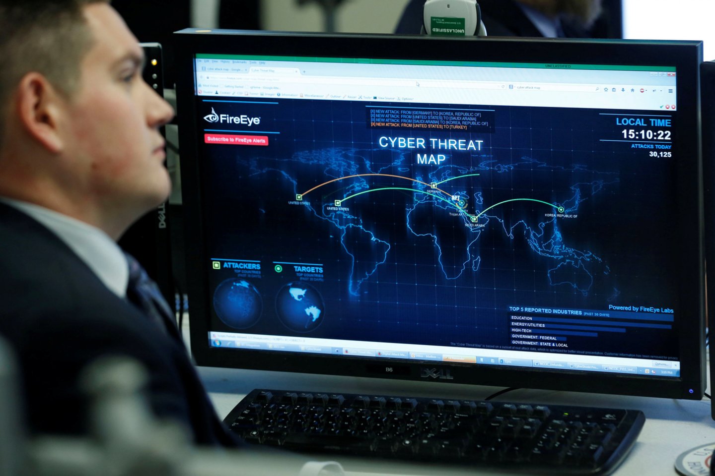 Pernai Vyriausybė kampanijai kibernetinio ir informacinio atsparumo tema buvo numačiusi 1,5 mln. eurų.<br>Reuters/Scanpix nuotr.
