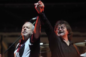 Viešėdami Lietuvoje „Mashina Vremeni“ nariai maudysis prabangoje