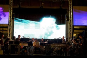 Epinis Briano Eno „Apollo“: Vilniuje britų grupė „Icebreaker“ gros su legendiniu gitaristu