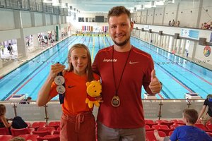 Jaunoji Lietuvos plaukimo viltis: pagerinusi R. Meilutytės rekordą – užfiksavo dar vieną