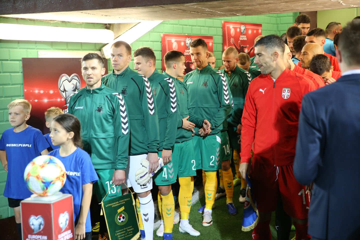  Lietuvos ir Serbijos futbolo rinktinių dvikovos momentai<br> R.Danisevičiaus nuotr.