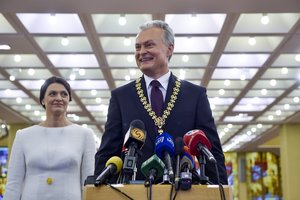 Įvertino pirmąsias G. Nausėdos 100 dienų: pagyrimus lydi iš tolo šviečiantys trūkumai