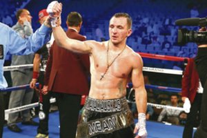 Boksininkas E. Kavaliauskas kovos dėl pasaulio čempiono diržo