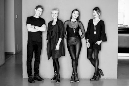 „Okata“ pristato naują albumą „Šiaurum Vėju“, kuriame – net keturių užsienio šalių liaudies dainos