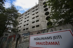 Teismas sustabdė Kauno savivaldybės sprendimą stabdyti „Britanikos“ rekonstrukciją