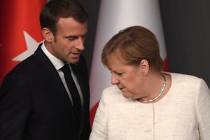 A. Merkel ir E. Macronas: „Brexit“ derybos – finišo tiesiojoje