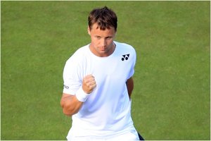  R. Berankis sulaukė dovanos: varžovas neatėjo į kovą ir atsivėrė durys į „Swiss Indoors Basel“ turnyrą
