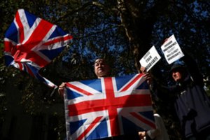 ES narės atvėrė kelią „Brexit“ sutarties ratifikavimui