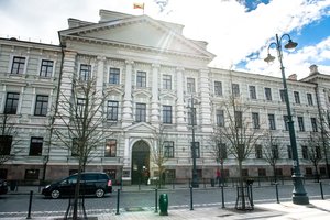 Siūloma paviešinti rinkimuose dalyvaujančius prisipažinusius slaptus KGB bendradarbius