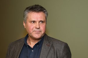 Buvusiam Šiaulių oro uosto vadovui R. Mikšiui – 60 tūkst. bauda už karininko papirkimą