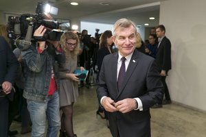 Seimo etikos sargai spręs, ar tęsti tyrimą dėl V. Pranckiečio atstatydinimo procedūrų