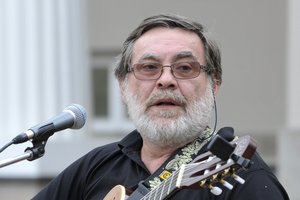 Nors liga pristabdė darbus, Kostas Smoriginas nestokoja optimizmo: nesigaili nė vienos dienos