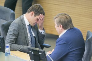 Po koalicijos posėdžio dvi naujienos: viena – gera, kita – bloga