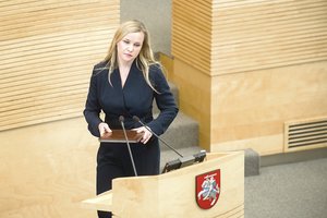 D. Grybauskaitės pavaldiniams – iš anksto parūpintos šiltos vietos vos jai pasitraukus