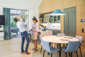 Žinomas vilnietis verslininkas pravėrė duris į savo naujus namus