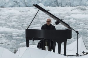 Klausomiausias pasaulyje klasikos atlikėjas Ludovico Einaudi koncertuos Vilniuje