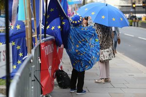 ES ambasadoriai svarsto „Brexit“ atidėjimą