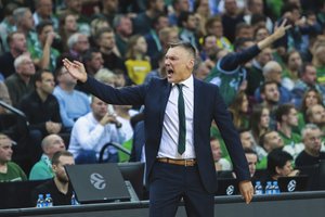 Jautri Š. Jasikevičiaus žinutė: pergalę prieš ASVEL skyrė gedinčiam „Žalgirio“ treneriui