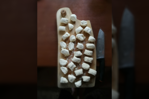 Varškėtukai kaip iš vaikystės: vienas pokytis, ir skonis – visiškai kitoks