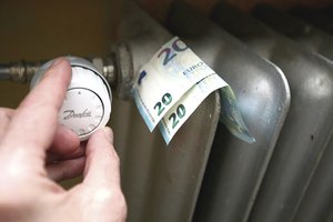 Šilumininkų  „dovanėlė“ – gavo sąskaitas už šildymą, kurio nebuvo