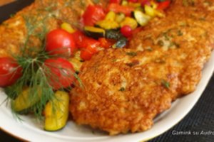 Vištienos kepsneliai su avižiniais dribsniais: receptas, kuriuo verta dalintis