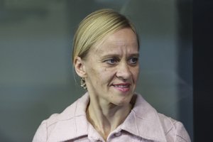 Visiškai išteisinta E. Kručinskienė patirtą žalą įvertino milijonu eurų per dieną