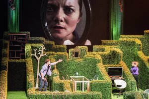 Tbilisyje „Tartiufo“ žiūrovai karštai plojo klasikui Moliere‘ui ir klasikui Koršunovui