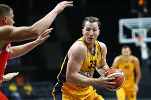 Po krepšiais dominuojantis R. Gustys – naudingiausias spalio mėnesį