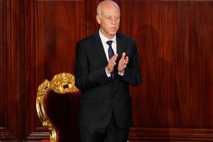 Po naujojo Tuniso prezidento inauguracijos atleisti užsienio reikalų ir gynybos ministrai