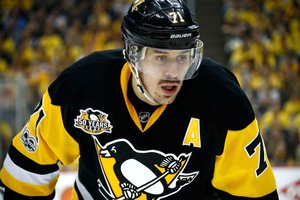 JAV piliečiu tapęs garsus rusų ledo ritulininkas J. Malkinas gimtinėje sukėlė tautiečių pykčio audrą