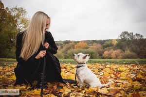 Šis mažylis keliauja visur: į miestą, kavines, parduotuves ir pas draugus