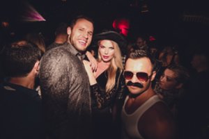 Solveiga Mykolaitytė su mylimuoju pasidavė naktinėms linksmybėms