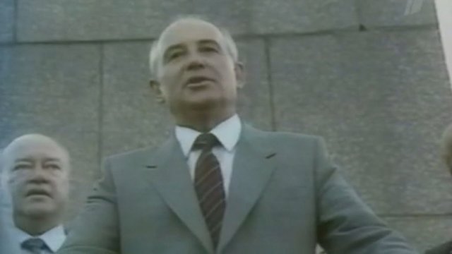 M. Gorbačiovas: pasaulis ant grėsmės slenksčio